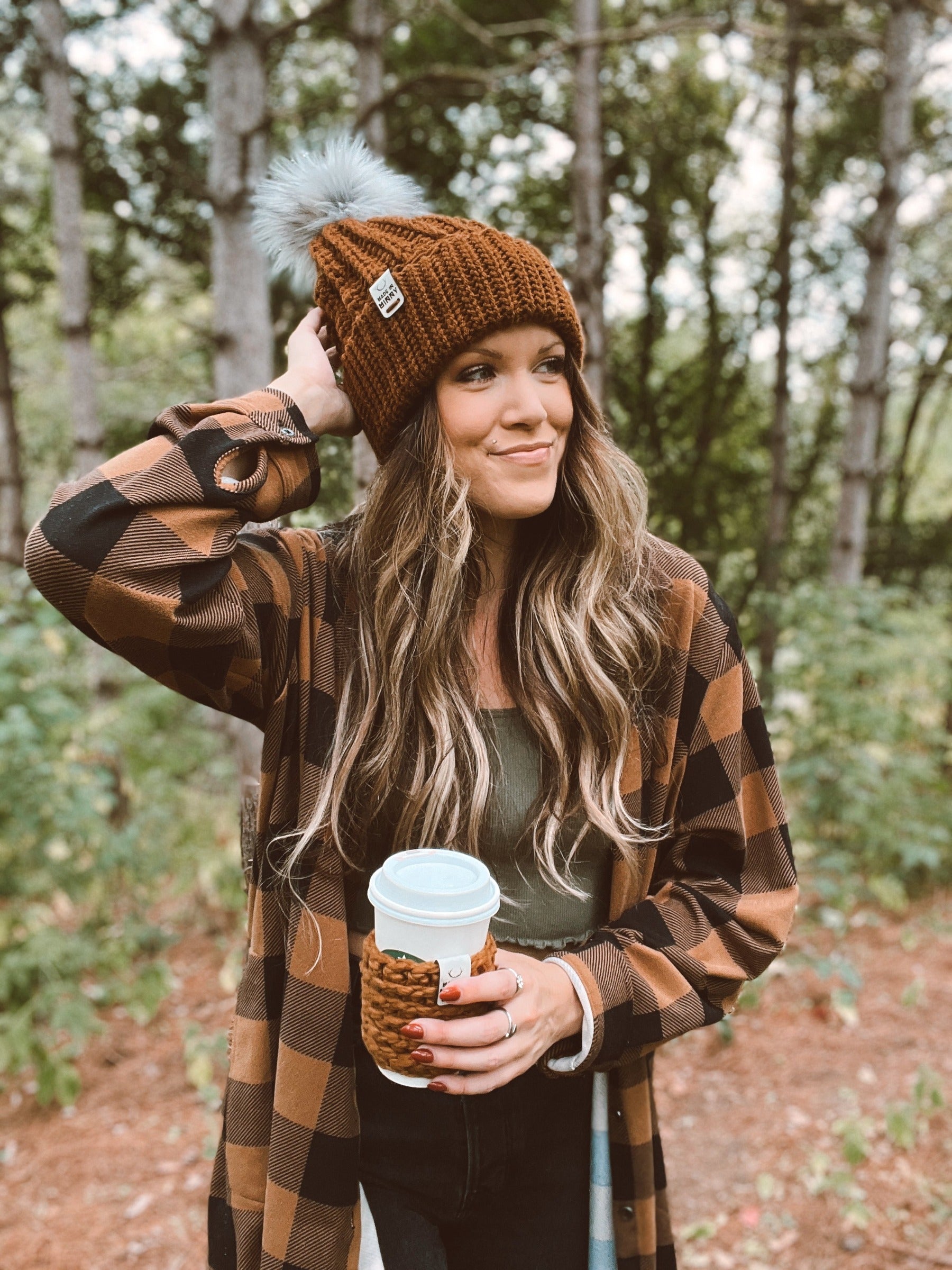 Made in Minny | Dreamer Faux Fur Pom Beanie | Walnut Brown