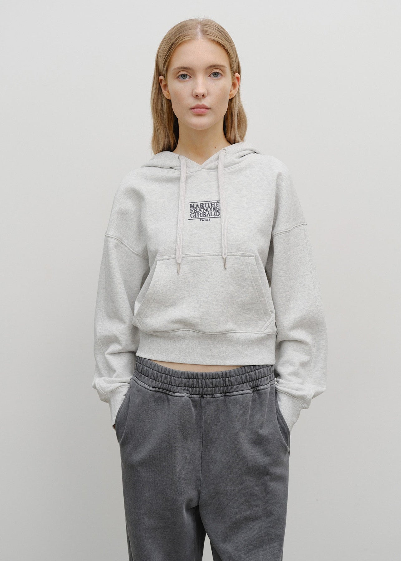 W SMALL CLASSIC LOGO CROP HOODIE