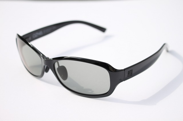 OZNIS 偏光サングラス FLAT01&FLAT02 – メガネのクギミヤ