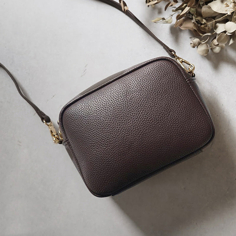 ショルダーベルト2本付きコンパクトショルダーバッグ – LASIEM