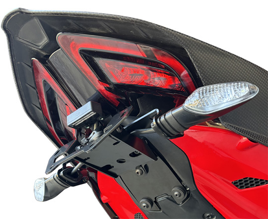 motocrazy.jp - 製品情報 - ステンレス製フェンダーレスキット