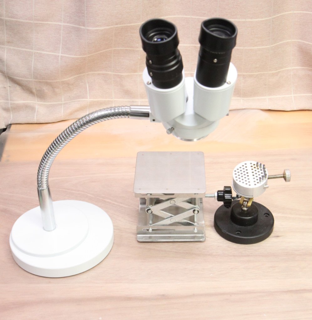 実体顕微鏡 NS-800 と ラボジャッキ | Nimbusのデジタルブログ