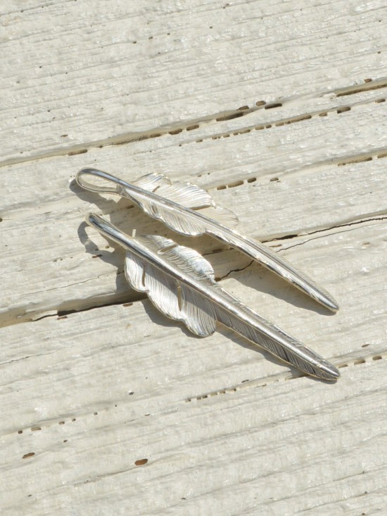 LARRYSMITH】 KAZEKIRI FEATHER PENDANT！！ | Northrim Blog