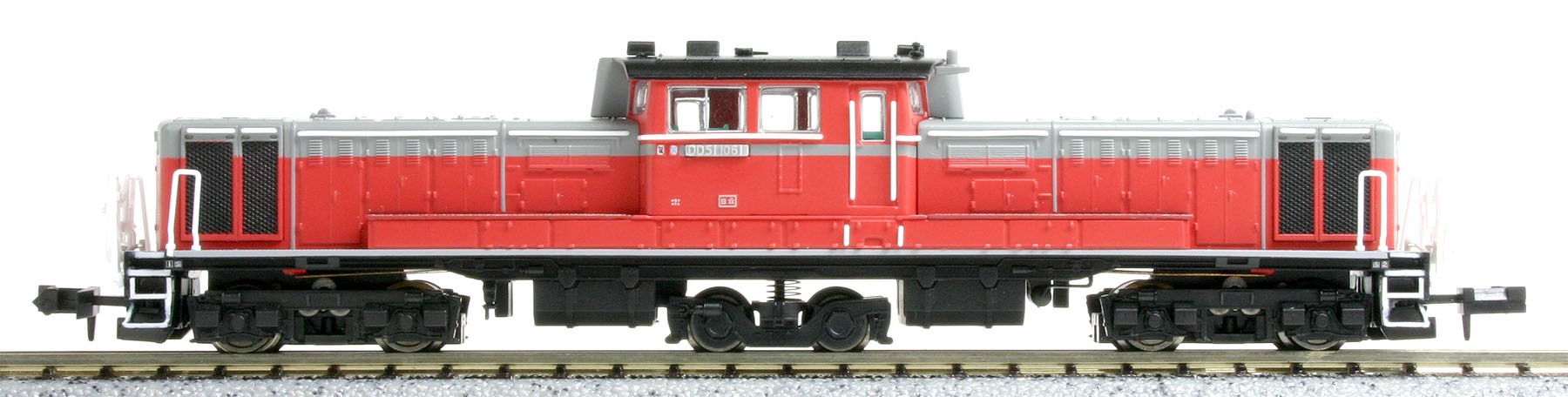 DD51(JR貨物エンジン更新車)