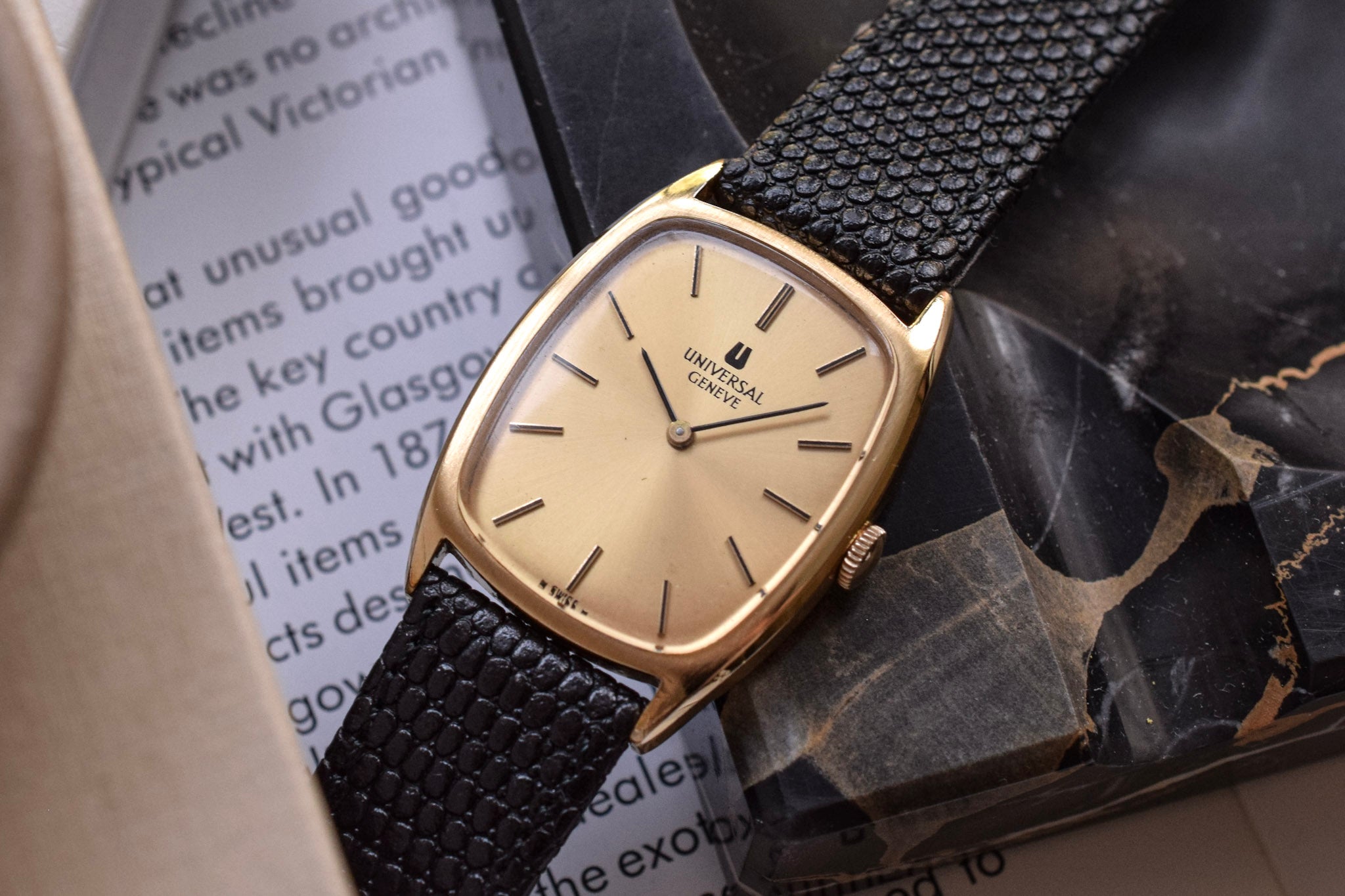 70s Mechanical Universal Geneve 16KT GP Ellipse – Oldtimer Watch Shop