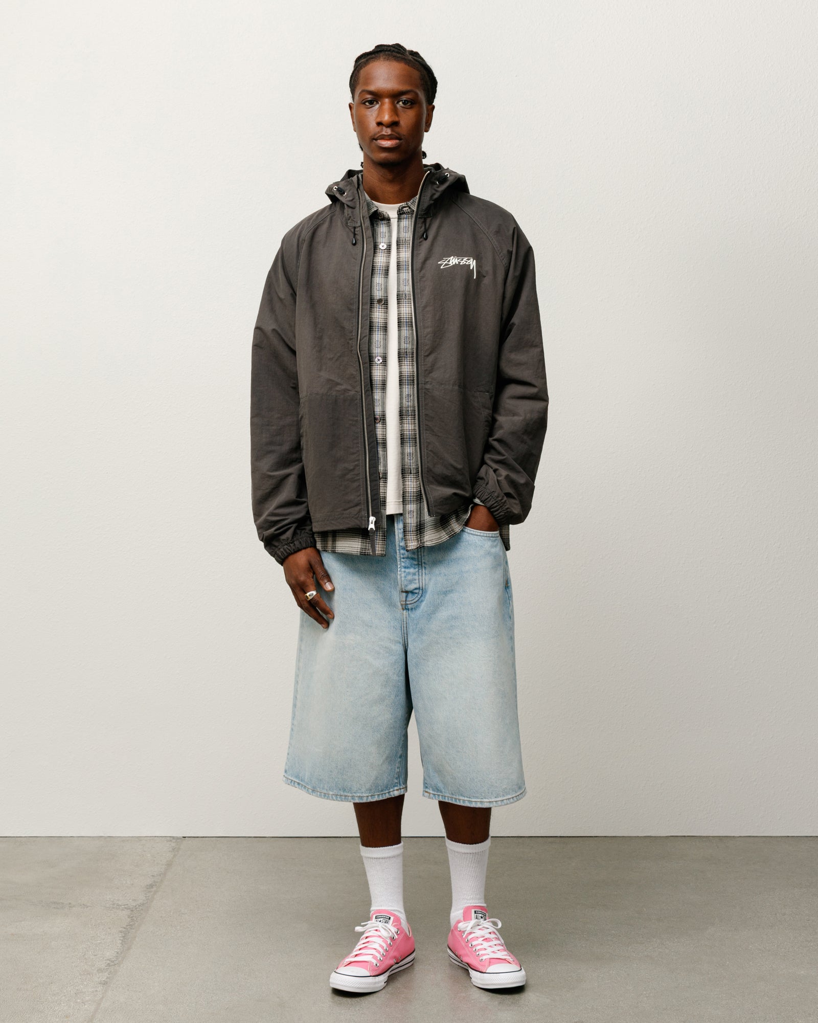 Beach Shell Wave Dye – Black | Outerwear | Stüssy Canada