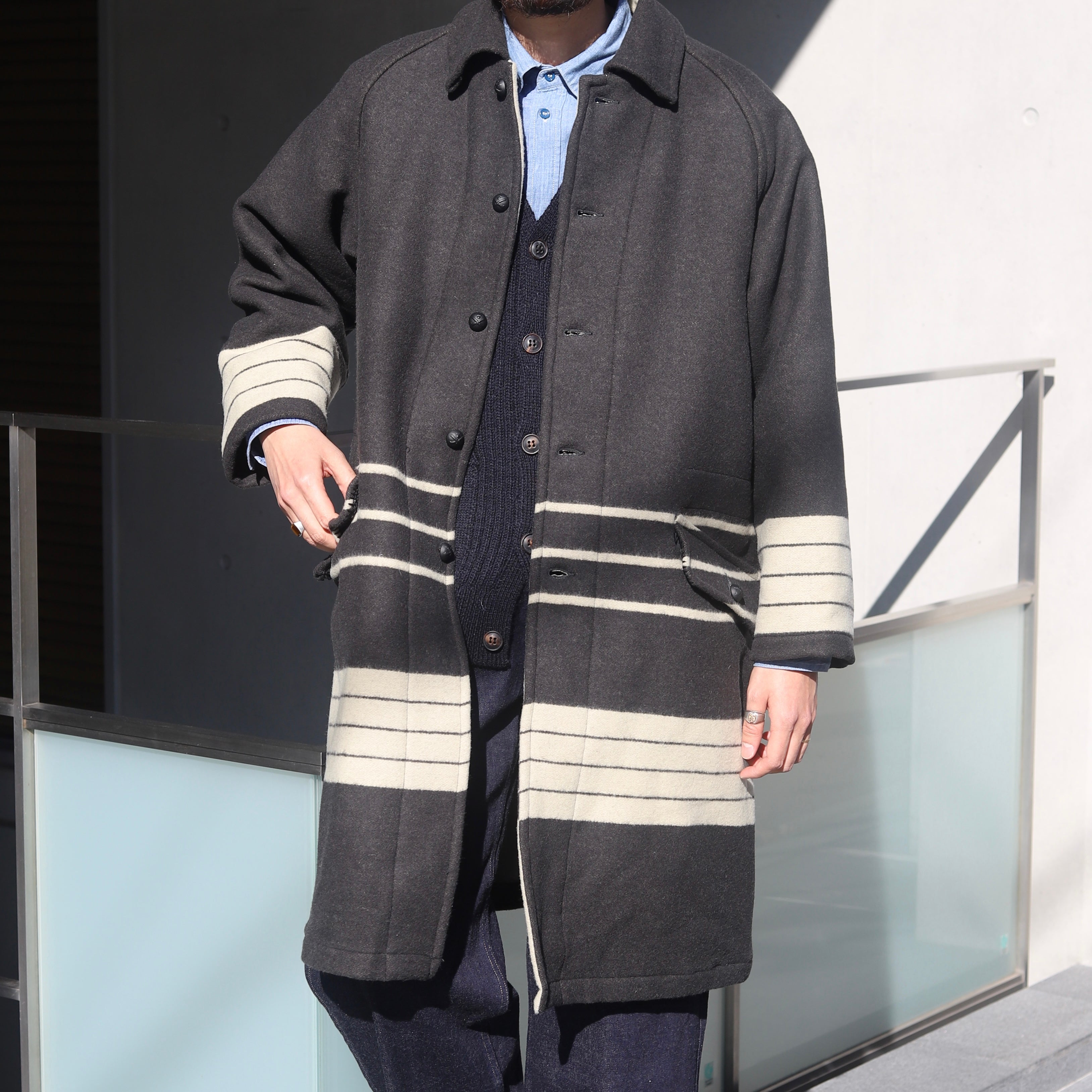 着るブランケット》MOUNTAINEER BLANKET – ナイジェル・ケーボン