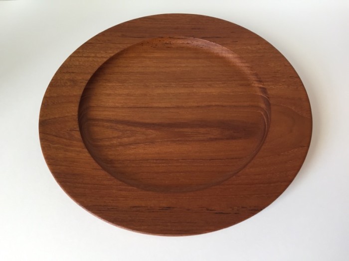 カイボイスン チークプレート / KAY BOJESEN Teak Plate | Chickadee