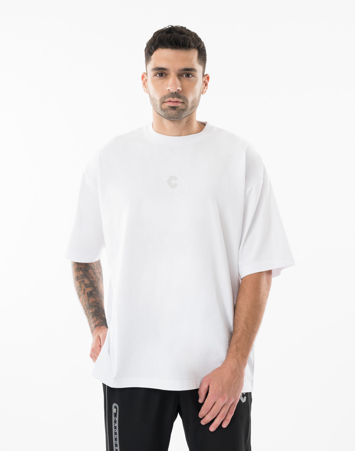 CRONOS SCRIPT SIDE S/S TEE【WHITE】