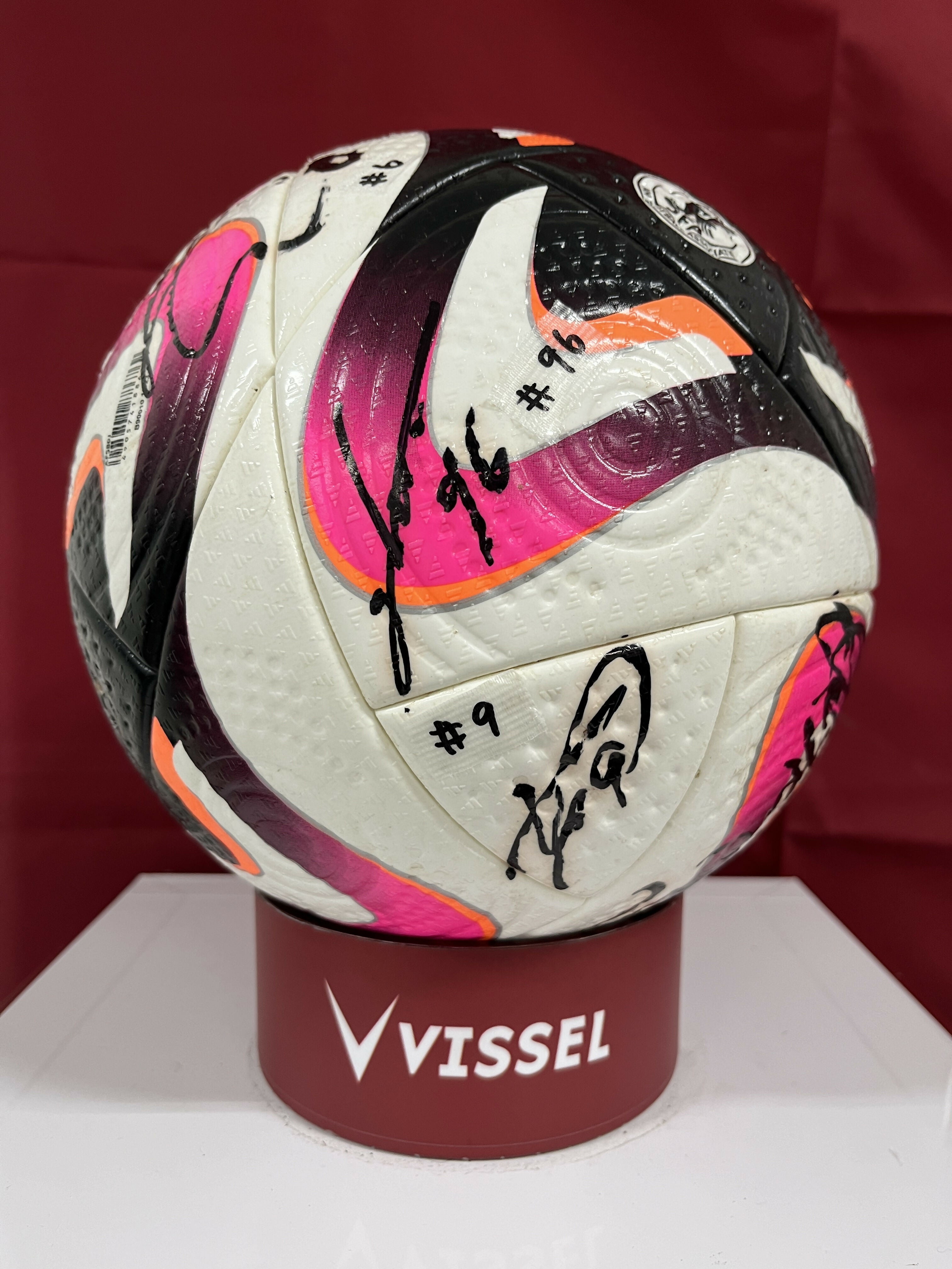 4mjm6tLA6z.jpg?v=1722569161&