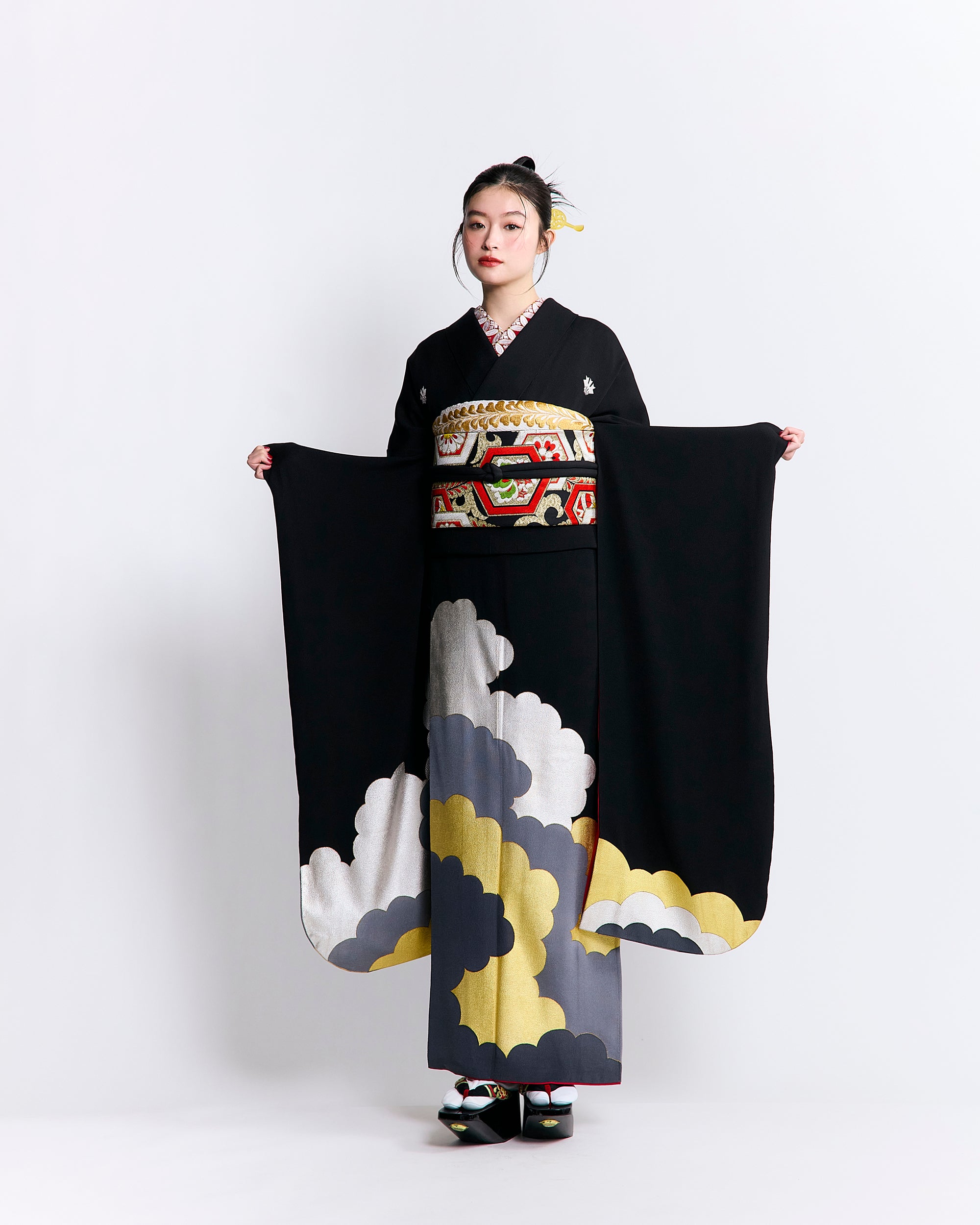 成人式振袖レンタル｜黒紋付雲取 – 振袖KAPUKI