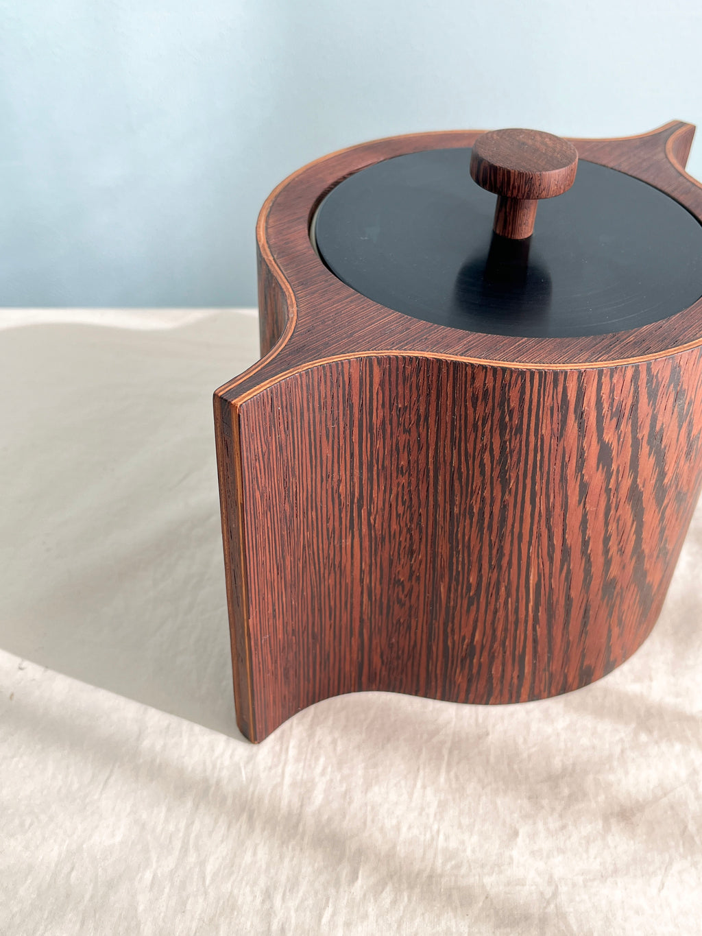 IMG_9381_1024x.jpg?v=1705640092