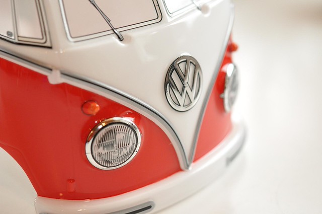 すぐ走らせたいなら完成品！ XB VW TYPE2[T1] WHEELIE（WR-02シャーシ