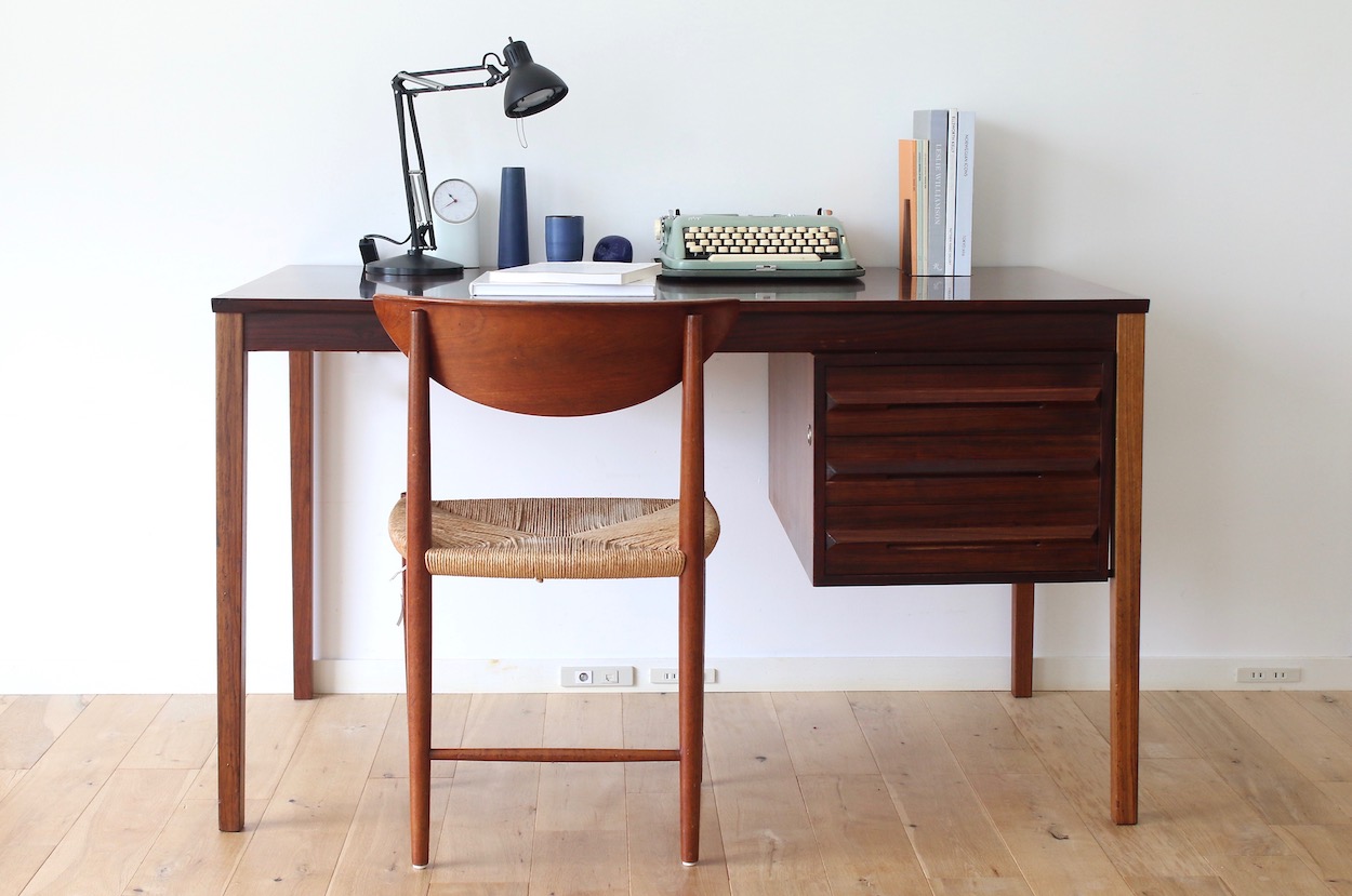 60's Bruksbo Rosewood Desk ノルウェー ブルクスボ ローズウッド片袖
