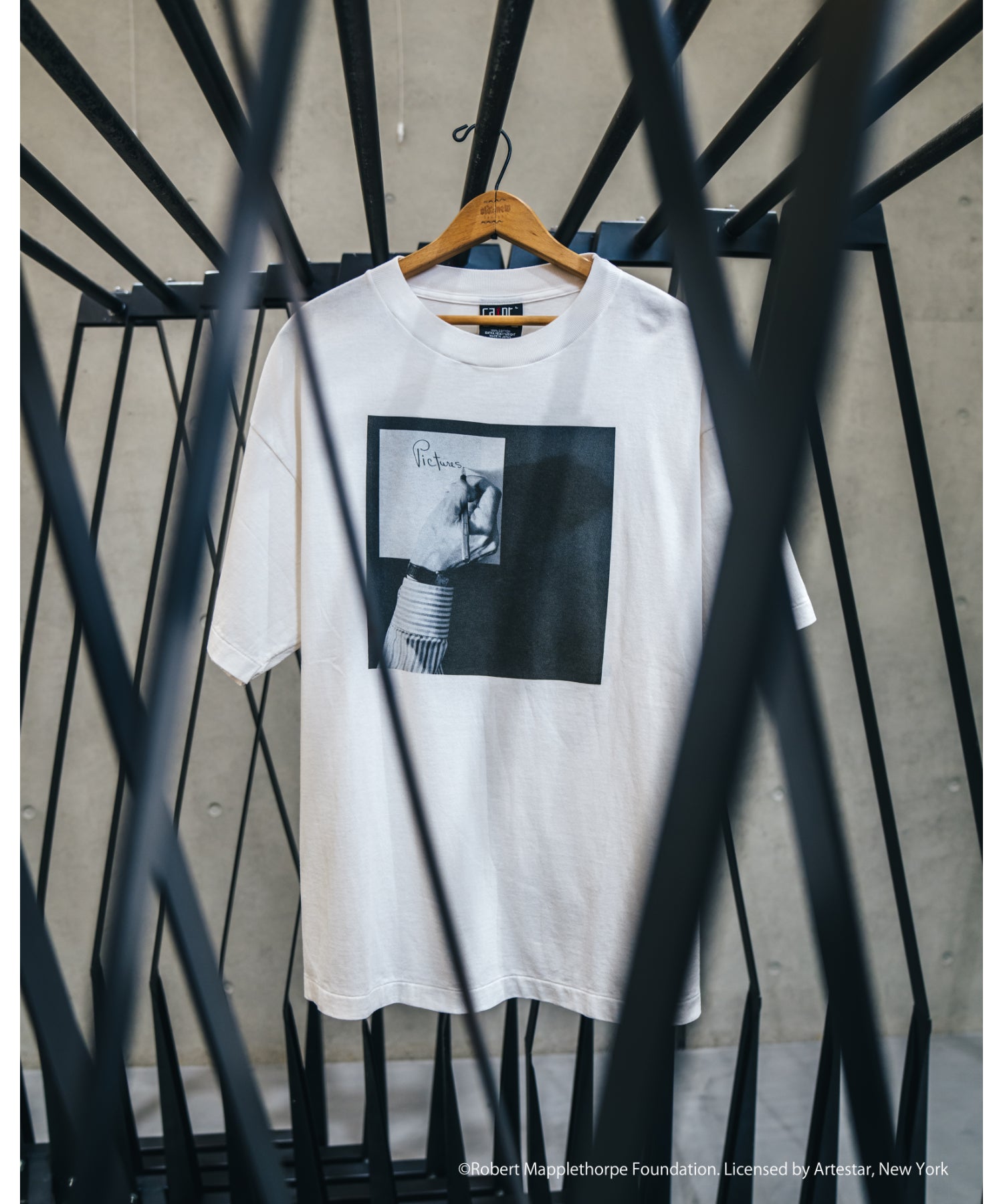 MT_SS TEE / PICTURES / WHITE - SAINT MXXXXXX (セントマイケル