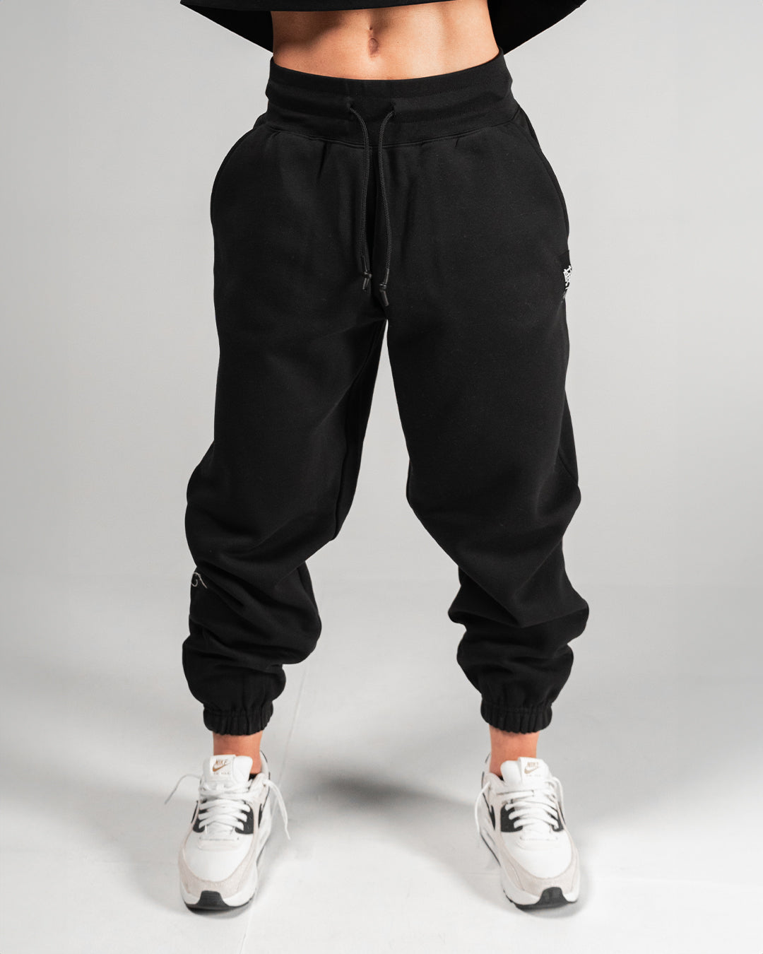 WOMENS OVERSIZED SWEATPANTS - BLACK – FLAG NOR FAIL