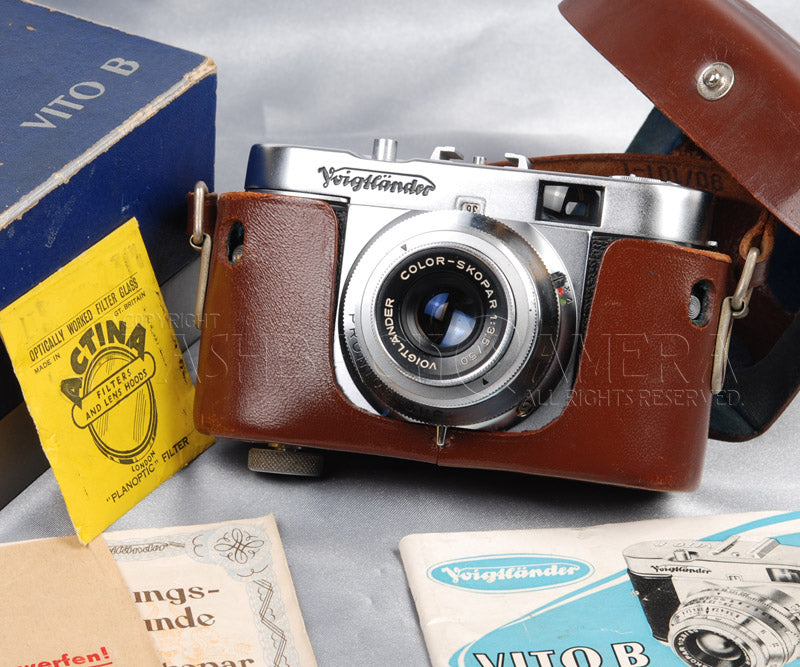 Vito B – FLASHBACK CAMERA