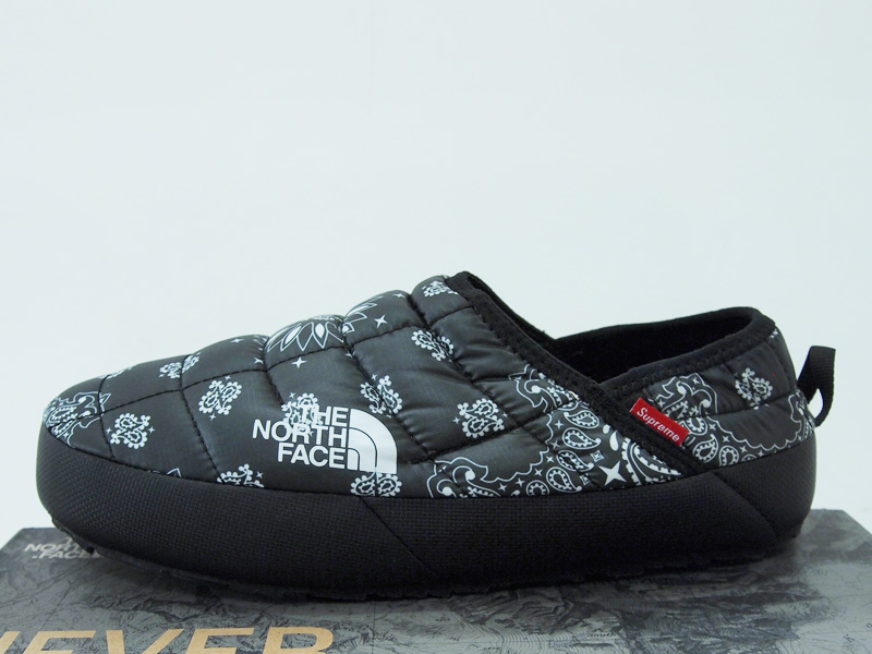 Supreme × THE NORTH FACE 'TNF BANDANA TRACTION MULE'シューズ