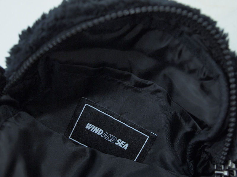 WIND AND SEA 'Palm Tree (pattern) Fleece Sacoche Shoulder Bag