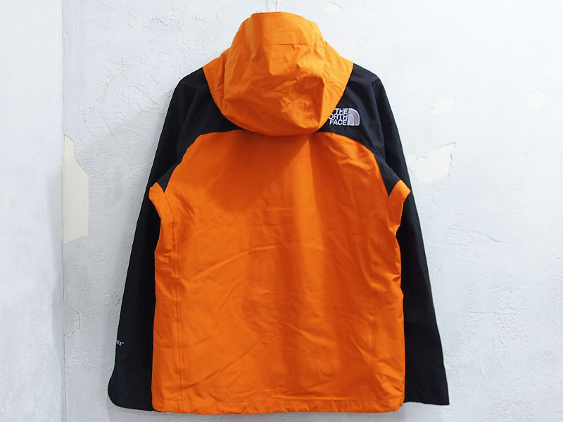 THE NORTH FACE 'MOUNTAIN JACKET'マウンテンジャケット サンセット