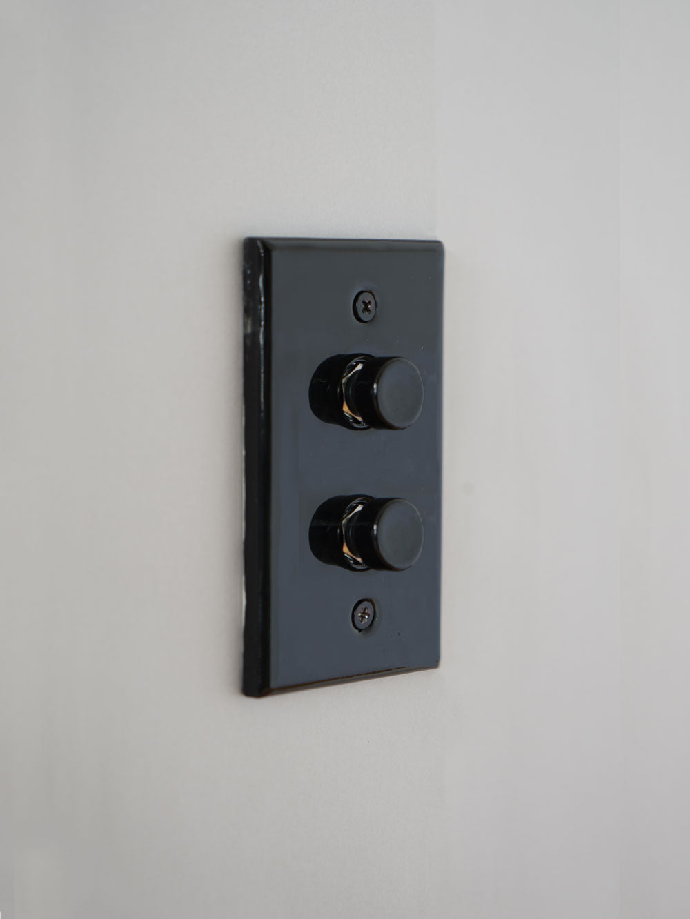 セラミックプレート2プッシュスイッチ ブラック | AXCIS ONLINE