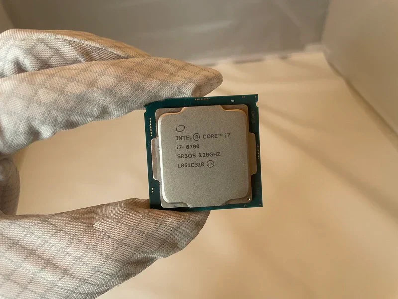 i7-8700hyoumen.webp?v=1772519275