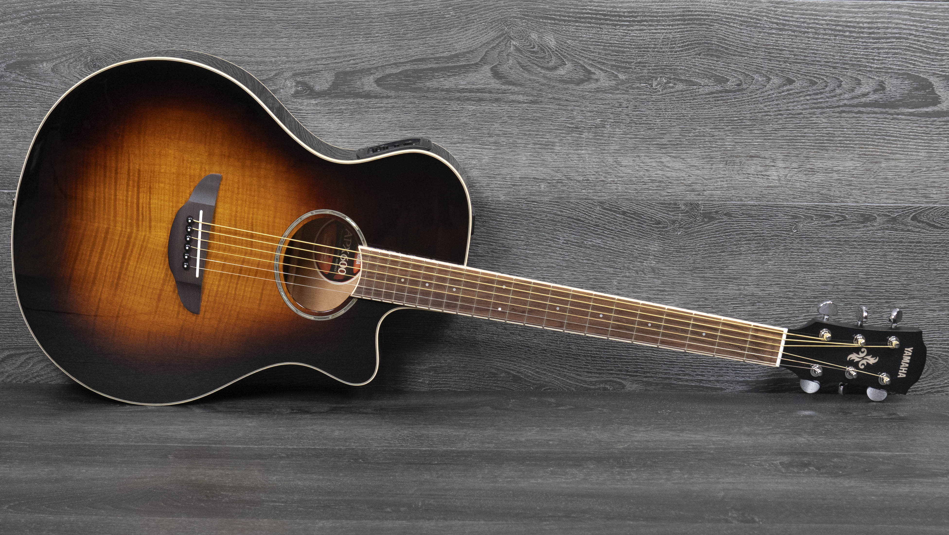 Yamaha APX600FM Electro-Acoustic Guitar, Flamed Maple Top, Tobacco