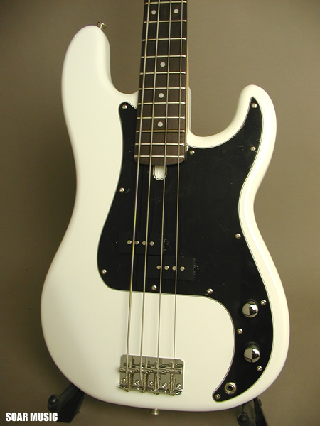 BPB-1 R/SW (Bacchus / バッカス) エレキベース