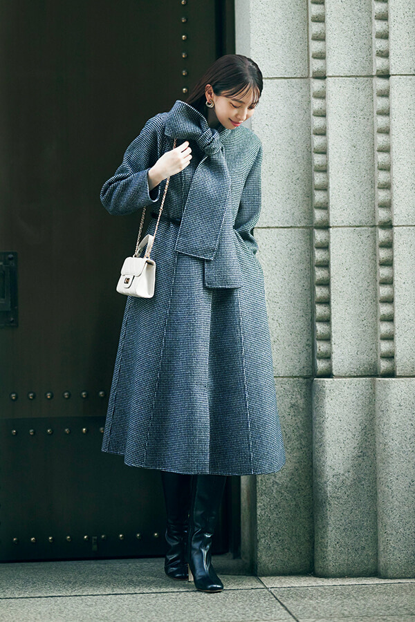 完売必至！CELFORDの【ストール付きリバードレスコート】でデイリー