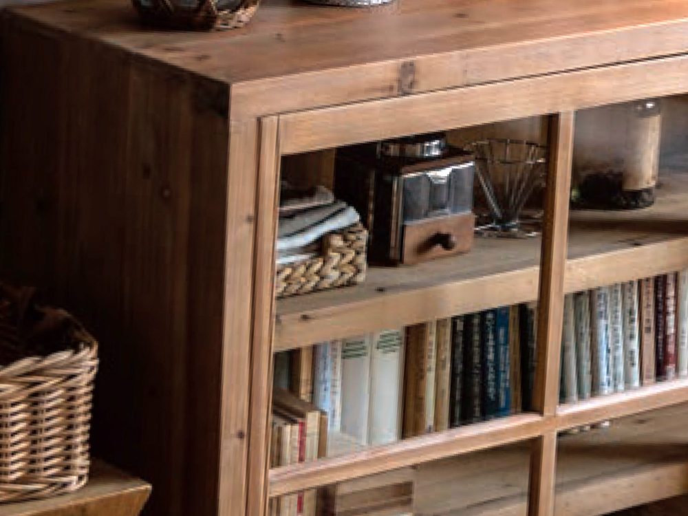 Hachisu ハチス・サイドキャビネット