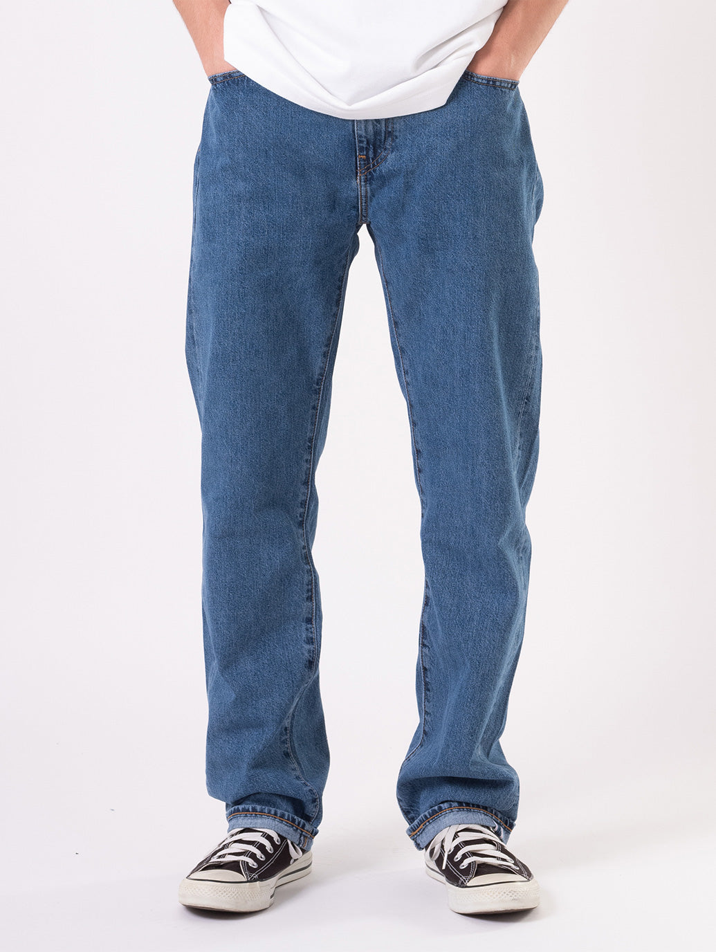 505™ レギュラーフィット ジーンズ ミディアムインディゴ – リーバイス