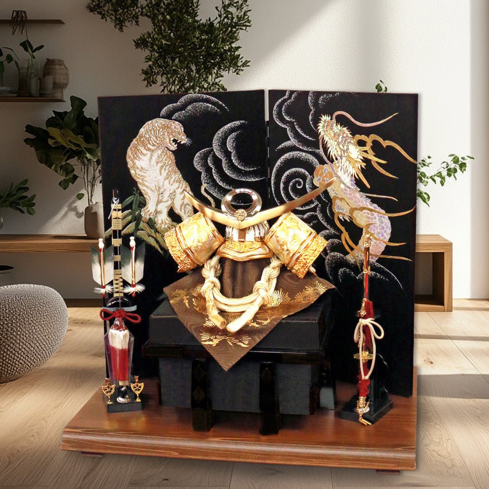 横幅60cm｜立体12号 武将 上杉謙信 白金｜ 五月人形 コンパクト飾り