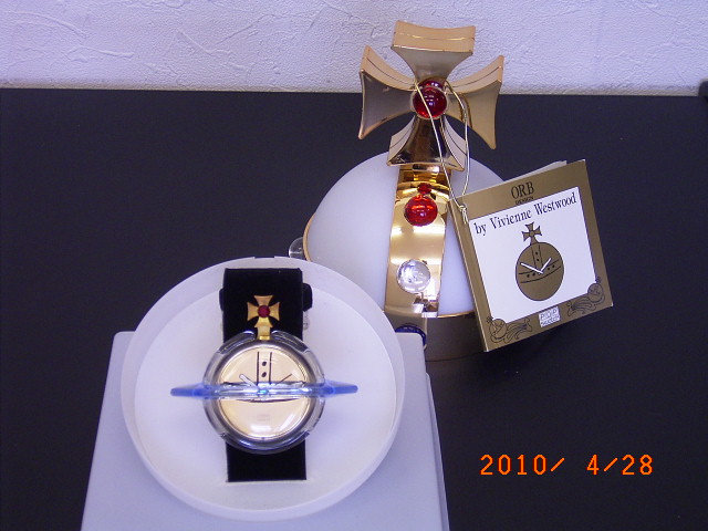 ヴィヴィアンウエストウッド 直筆サイン入り オーブスウォッチ