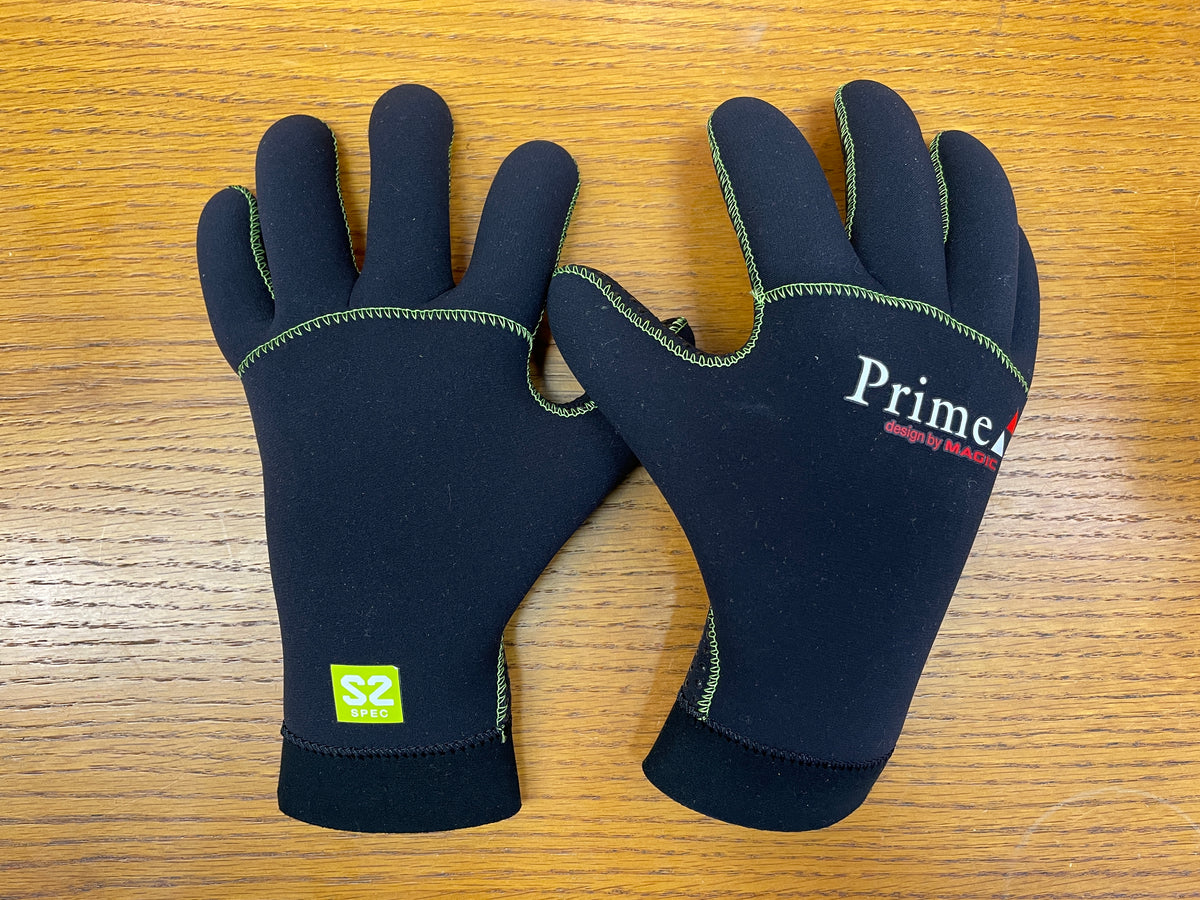 MAGIC Prime α 4mm HYB グローブ（表ジャージ） サーフグローブ