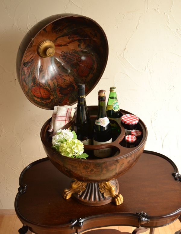 アンティークのカクテルキャビネット、地球儀型のバーキャビネット