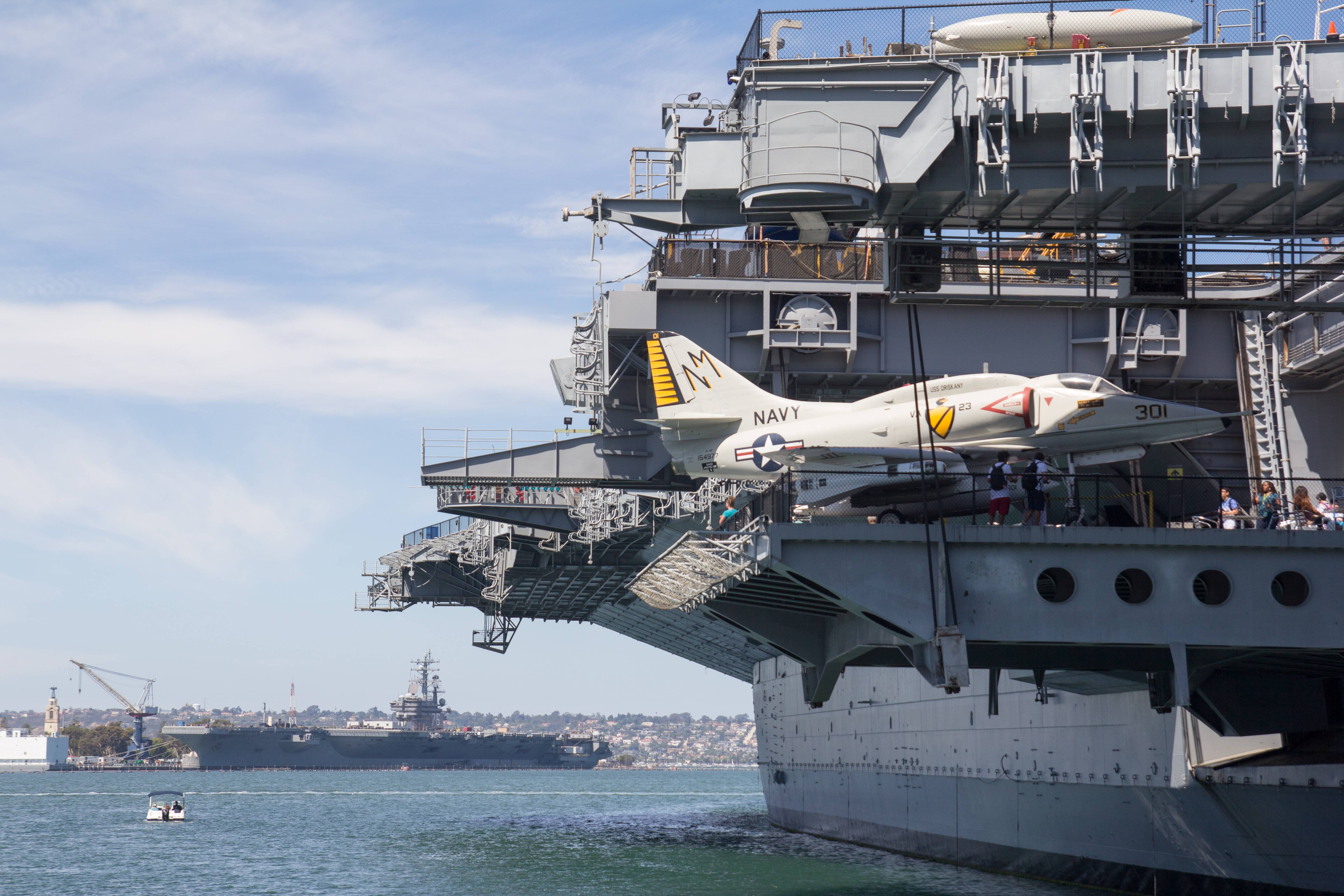 USS Midway (CV-41) and USS Ronald Reagan (CVN-76) [5184x3456] [OC