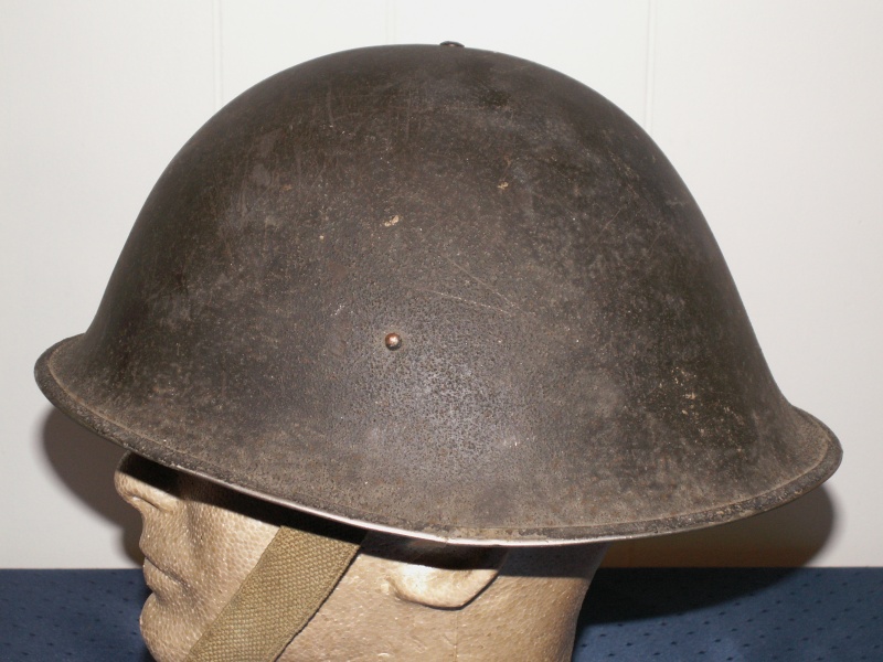 第一次世界大戦から第二次世界大戦にかけて、アメリカではヘルメットの