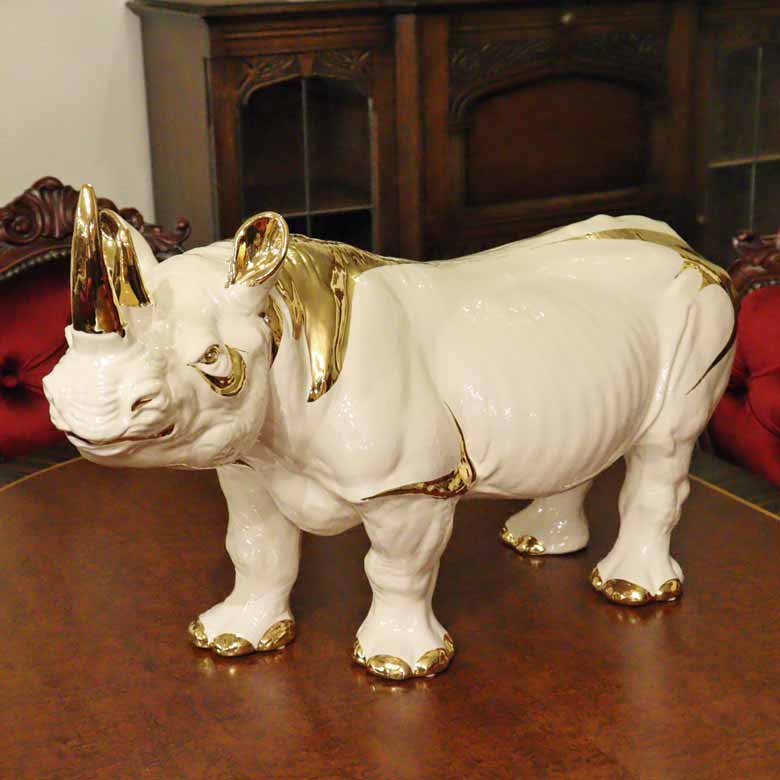 イタリア サイ AHURA 陶器 置物 オブジェ 風水 縁起物 リノ