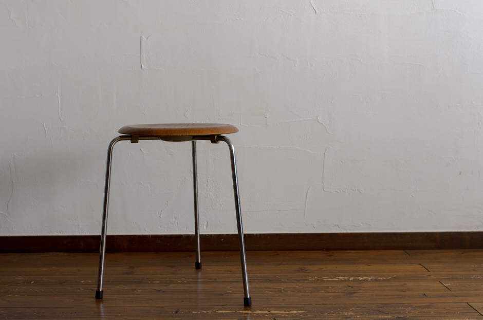 ARNE JACOBSENアルネ・ヤコブセン 1969' VINTAGE 3170 TEAK ドット