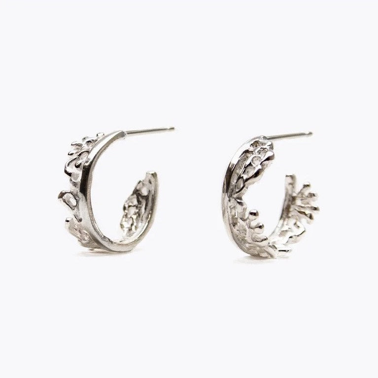 KAORU(カオル)公式｜フュージョン ピアス シルバー – KAORU Online Store