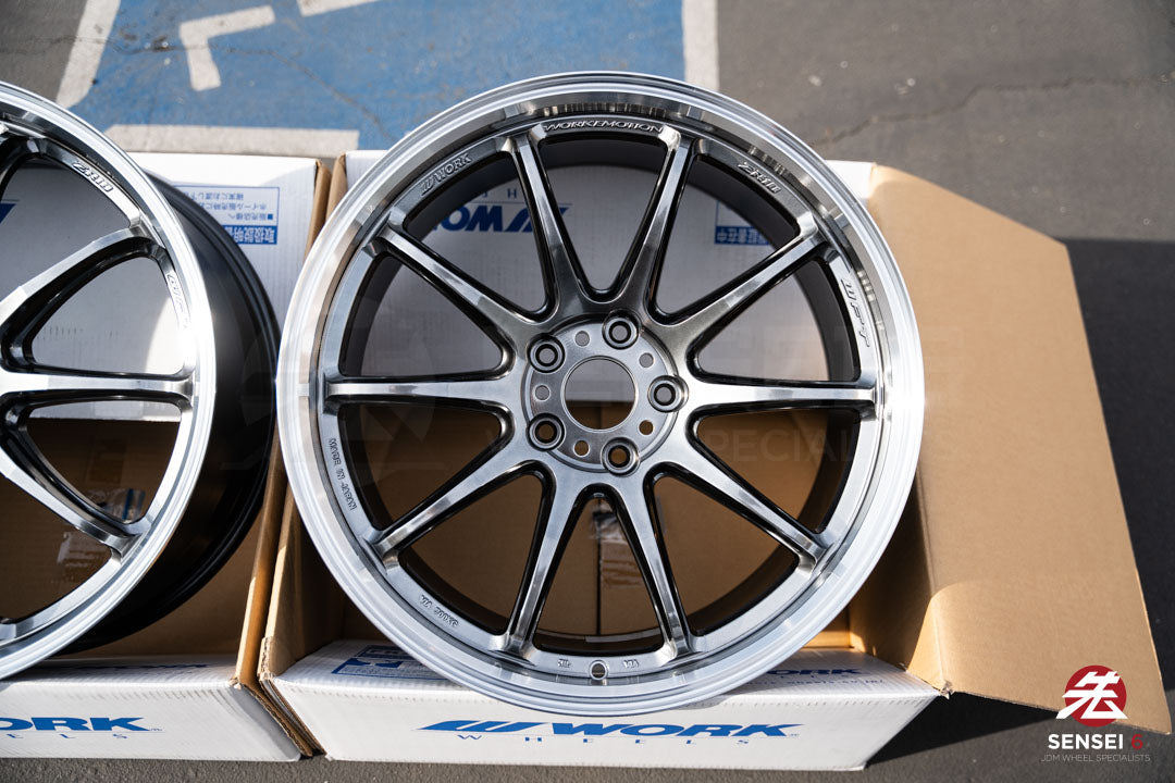 Work Emotion ZR10 1P / 19x8.5 +38, 19x9.5 +38 / 5x114.3 / Glim