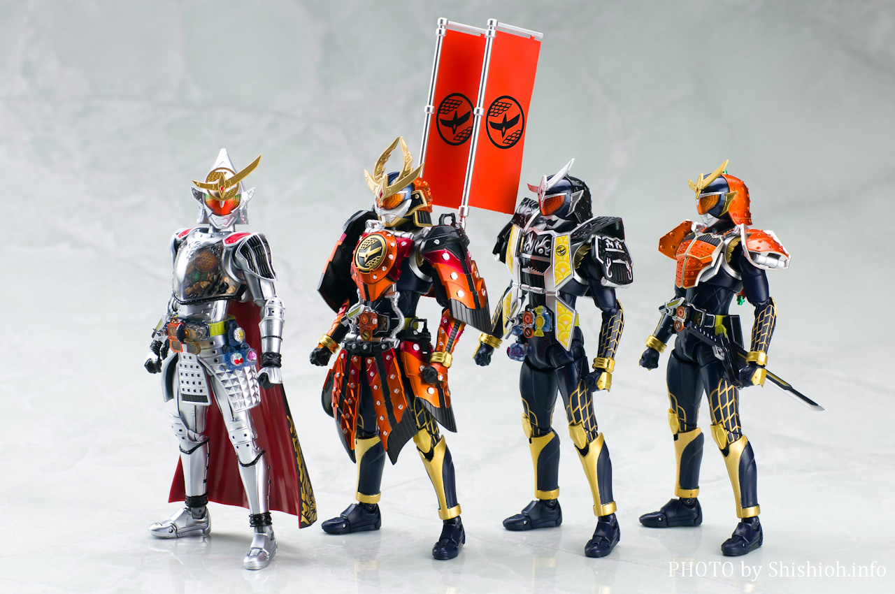 S.H.フィギュアーツ figuarts 仮面ライダー鎧武 4体セット 仮面