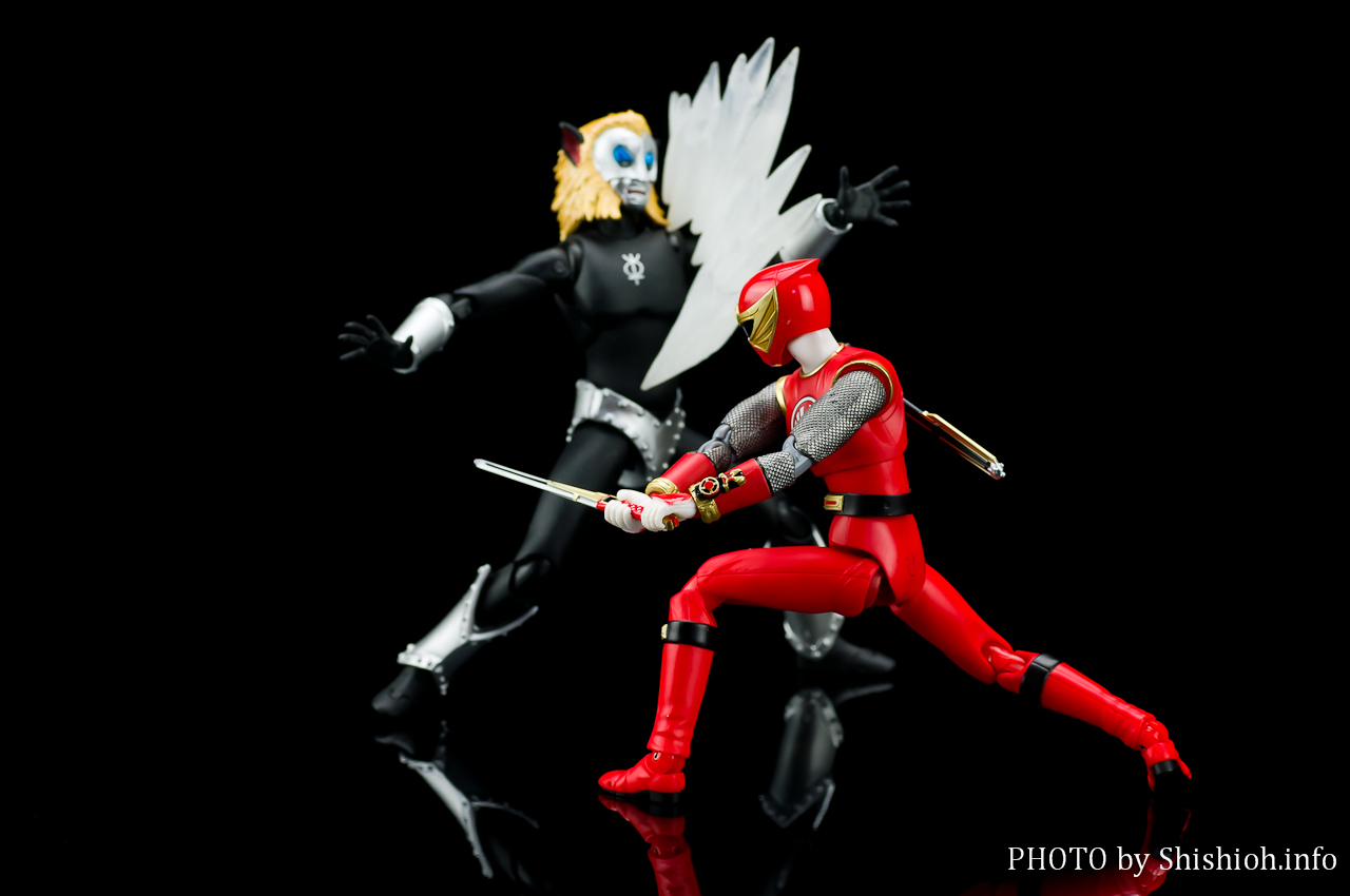 レビュー】 バンダイ S.H.Figuarts ハリケンレッド [忍風戦隊