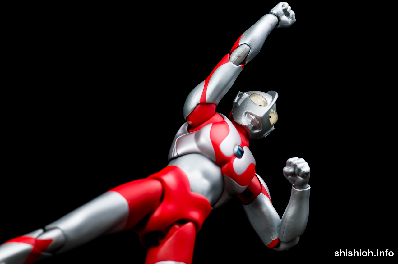 レビュー】 バンダイ ULTRA-ACT ウルトラマン（リニューアル