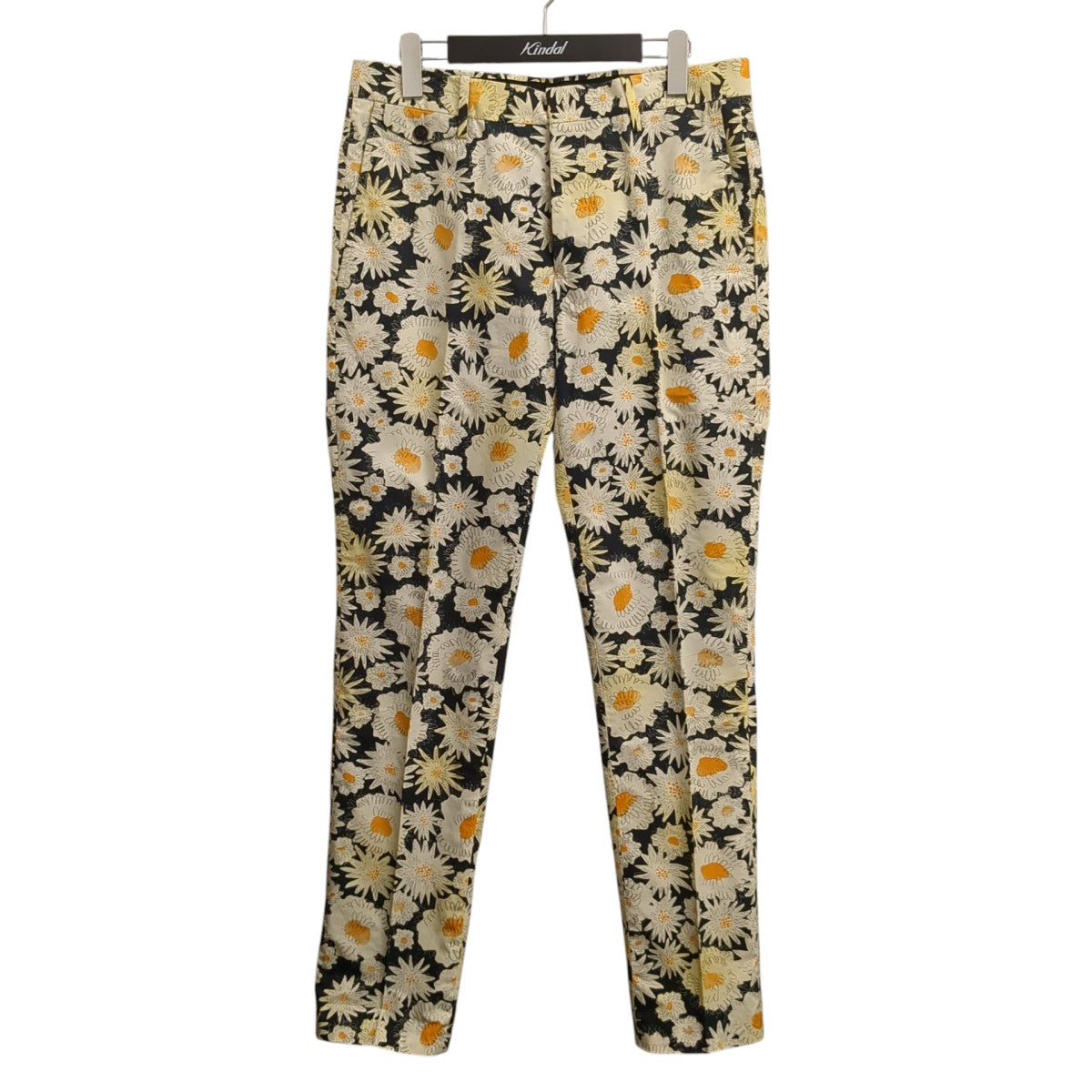 BURBERRY(バーバリー) パンツ4069586 4069586 ブラック×ホワイト