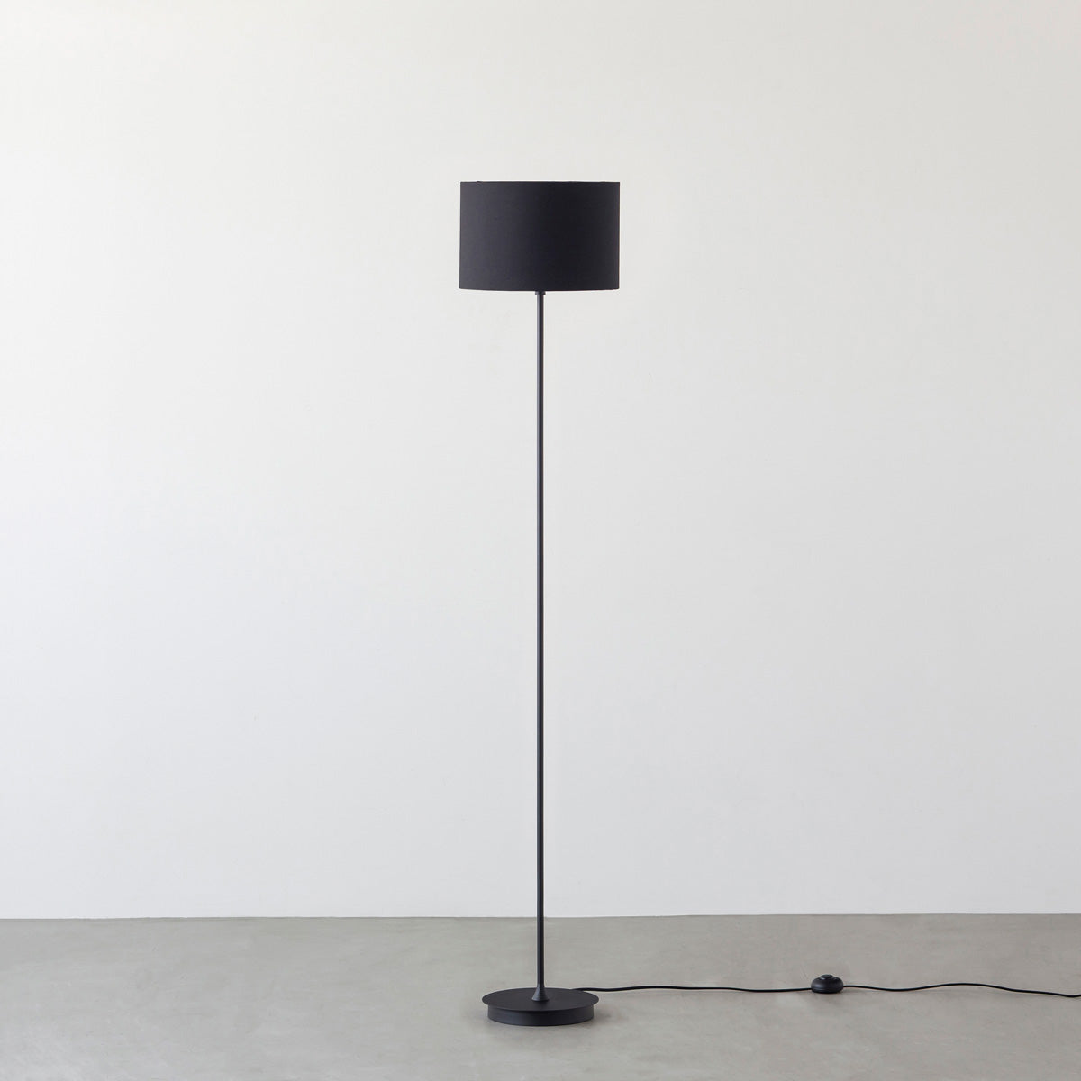 Matte - Stylish ファブリックシェード フロアライト – SITURAEMON