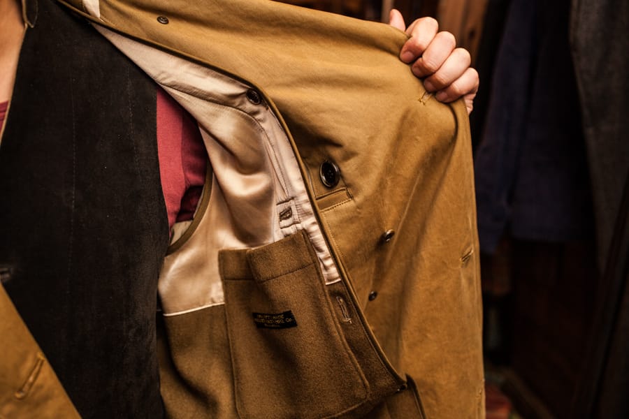 現代にあわせて再構築された phigvel / フィグベル “DOUBLE-BREASTED