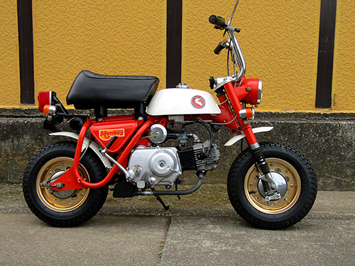 Monky Z50A(M仕様)｜秀逸なる、世界のクラシックバイクが集結する
