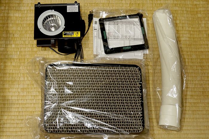 レビュー】クレオス Mr.スーパーブース コンパクトは快適にエアブラシ