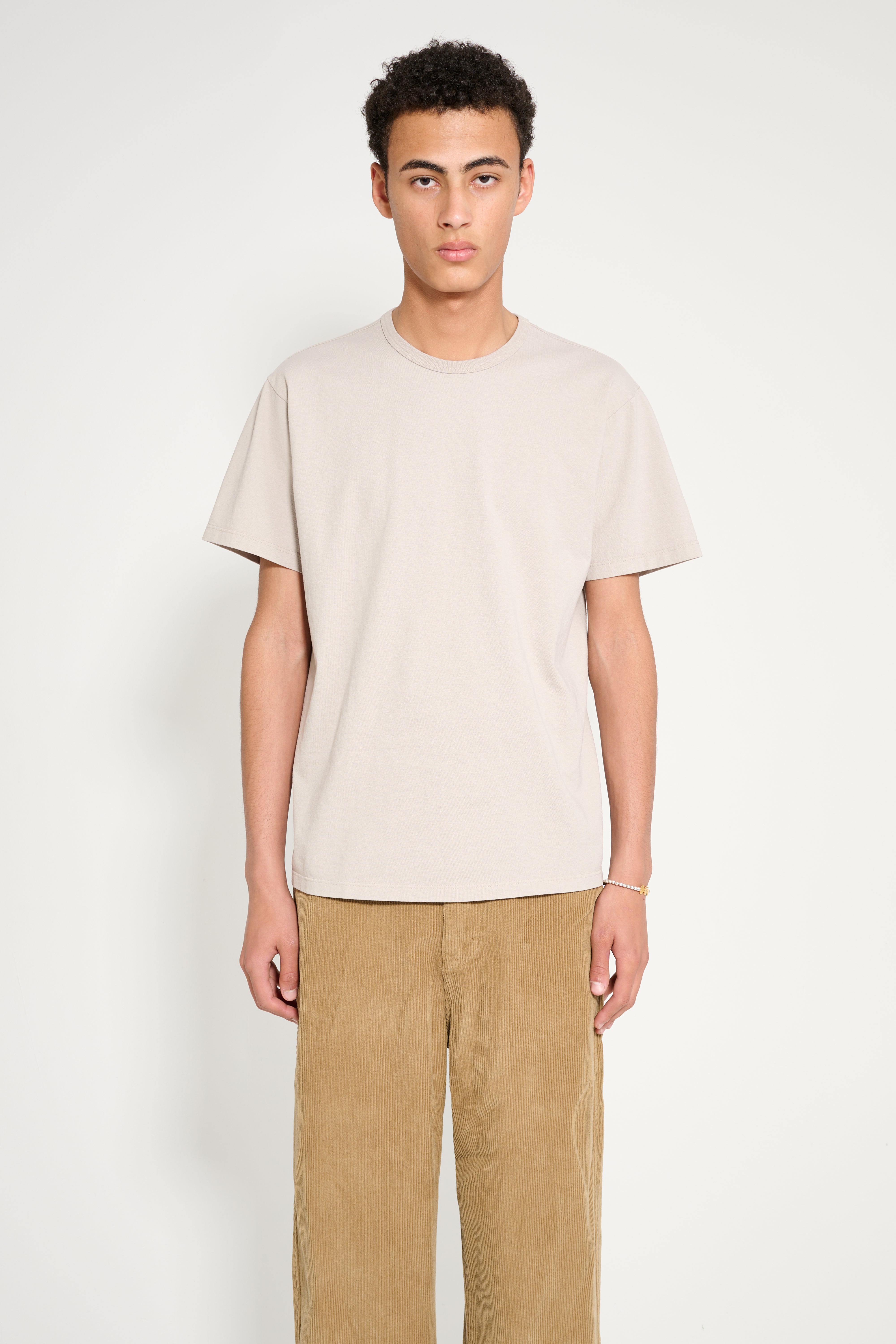 Lady White Co. Our T-Shirt Concrete – Très Bien